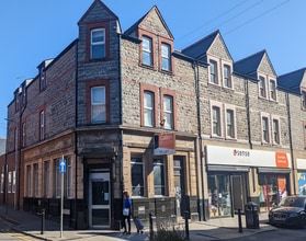 73 Holton Rd, Barry to rent Building Photo- Image 1 of 1