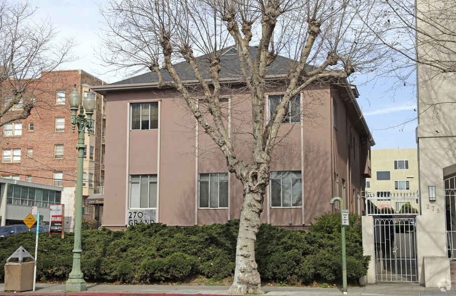 270 Grand Ave, Oakland, CA for rent - Building Photo - Image 2 of 8