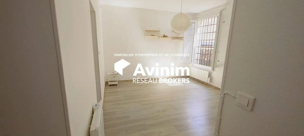 Vente Local d'activités 50 m² - Photo 1