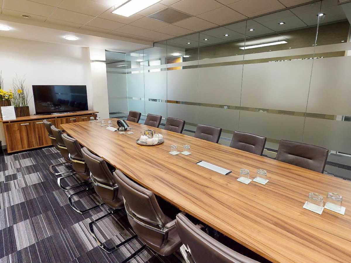 Lydiard Fields Business Park, Swindon to rent Interior Photo- Image 1 of 2