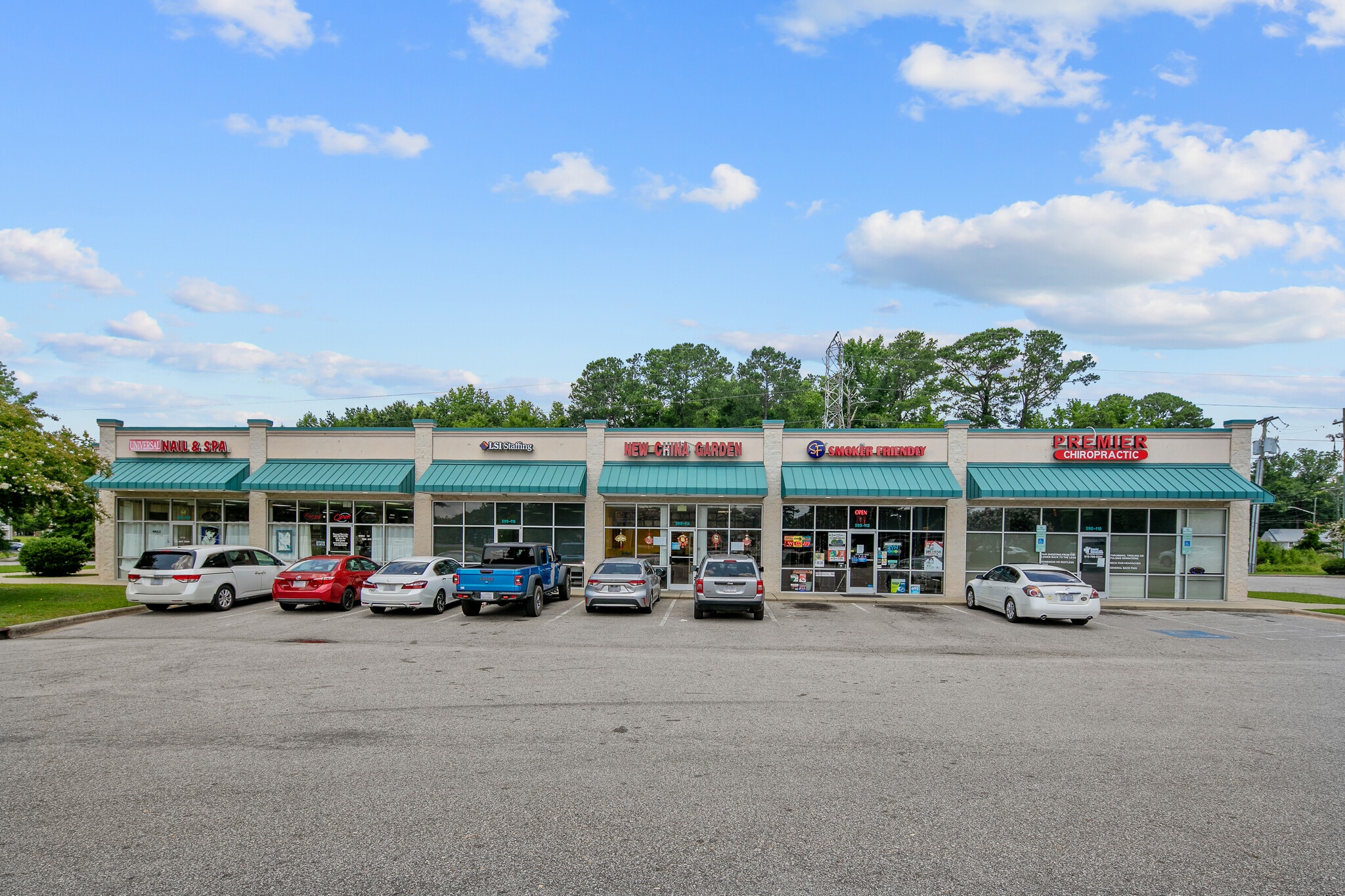 590 Cedar Creek Rd, Fayetteville, NC to rent Building Photo- Image 1 of 4