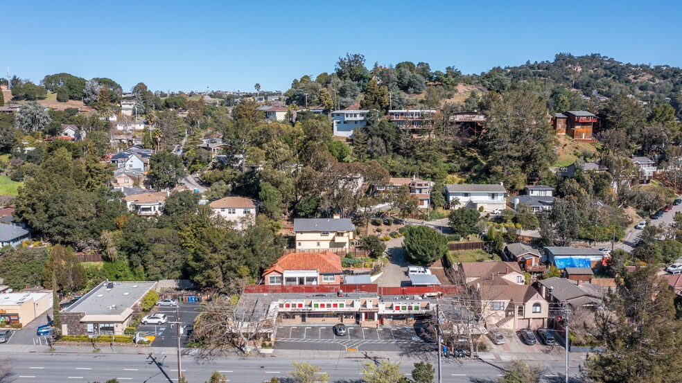 2042-2056 4th St, San Rafael, CA for sale - Building Photo - Image 3 of 6