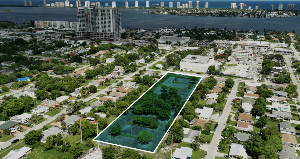 3571 Avenue E, Riviera Beach, FL for rent - Aerial - Image 1 of 4