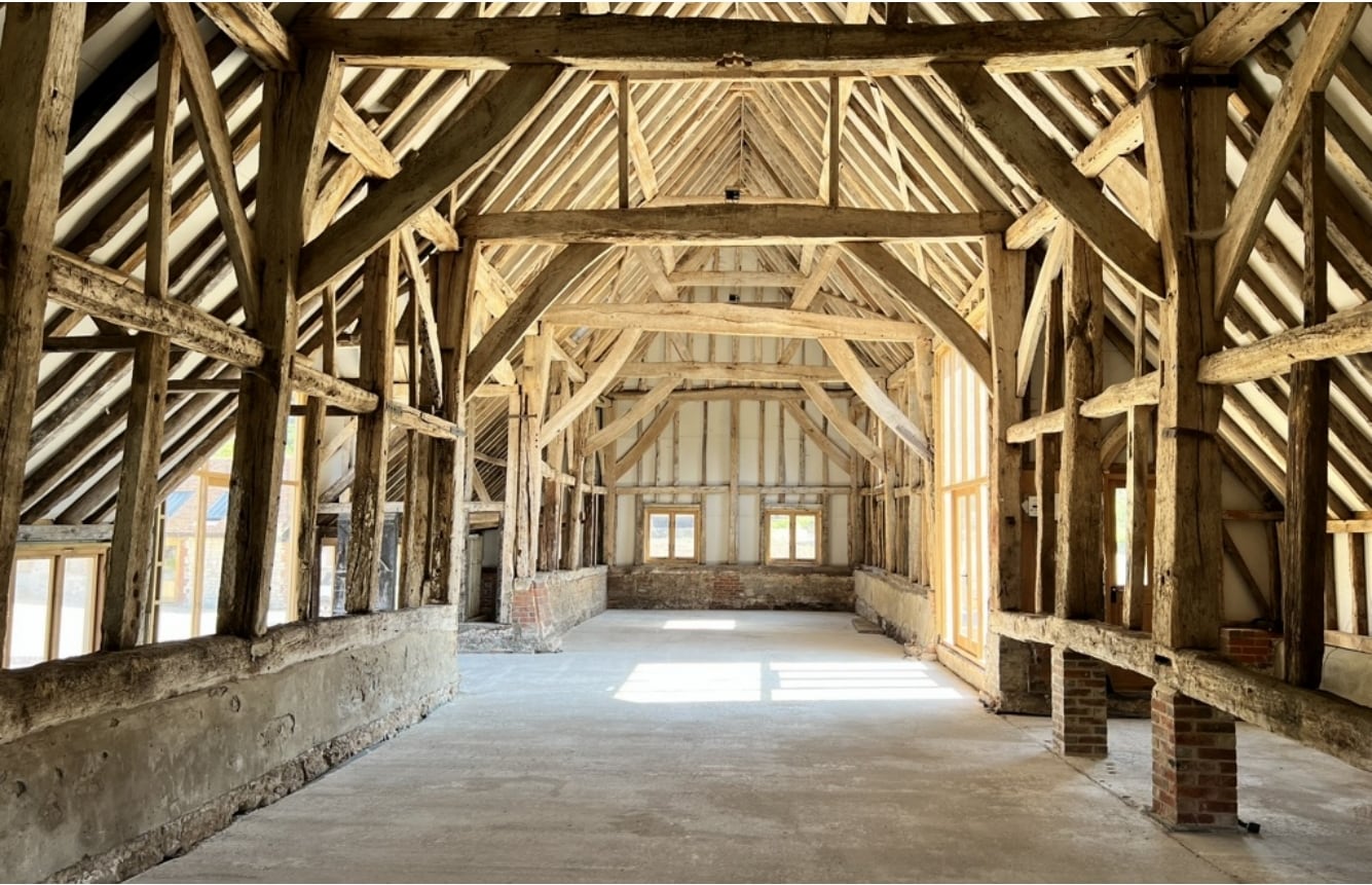New Cottages, Petworth to rent Interior Photo- Image 1 of 3