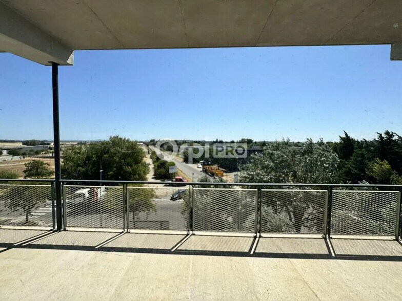 Office in Avignon to rent - Building Photo - Image 2 of 4