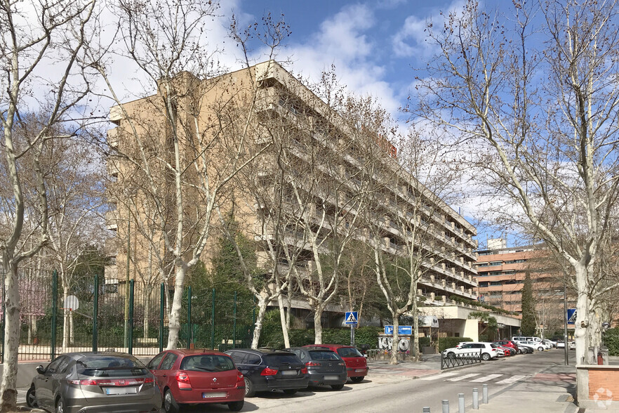 Calle Galeón, 27, Madrid, Madrid for sale - Primary Photo - Image 1 of 4