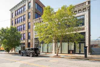 2206 Locust St, Saint Louis, MO for rent Building Photo- Image 1 of 60