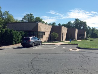 More details for 124 White Oak Dr, Berlin, CT - Light Industrial for Sale