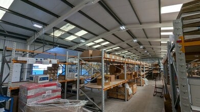 Ballin Rd, Nuneaton to rent Interior Photo- Image 1 of 24