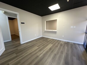 6518-6522 Greenleaf Ave, Whittier, CA for rent Interior Photo- Image 2 of 12