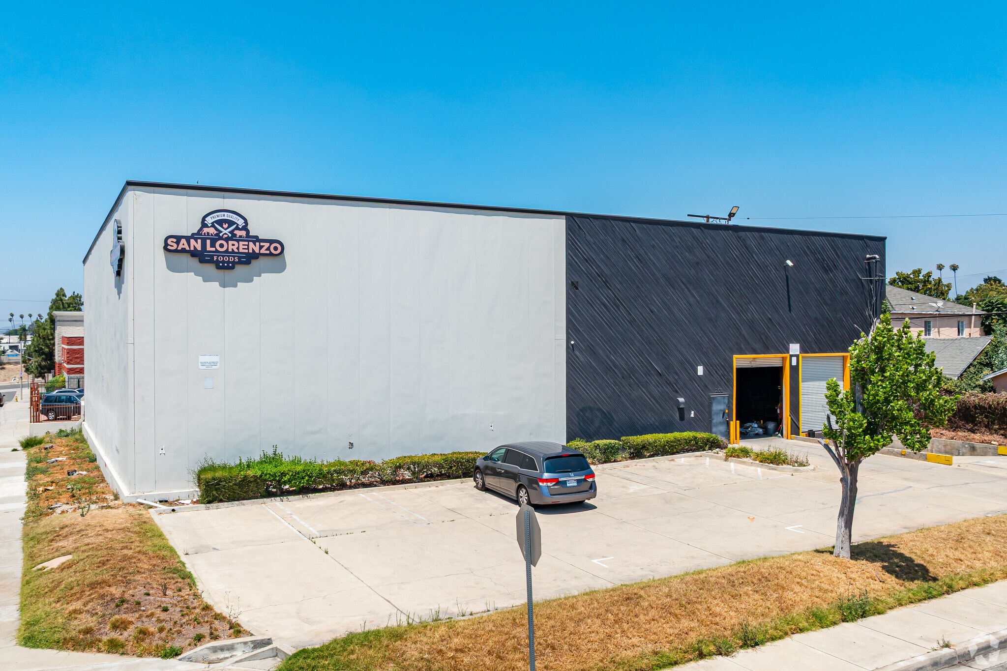 201 Loranne Ave, Pomona, CA for sale Primary Photo- Image 1 of 1