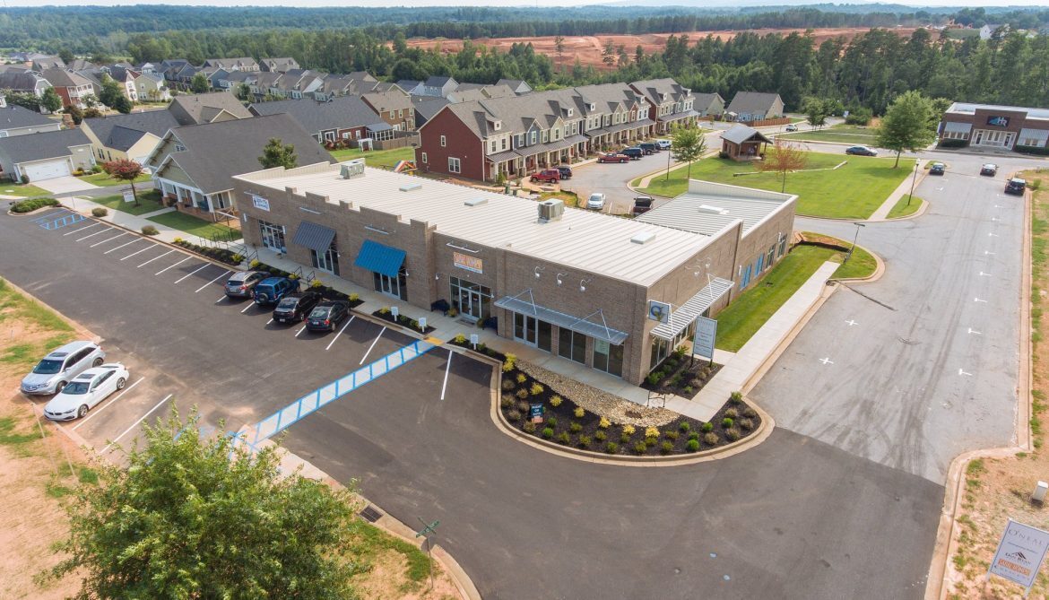 102-104 Wicker Park Ave, Greer, SC for sale Building Photo- Image 1 of 1