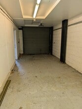 Kingston Rd, Leatherhead to rent Interior Photo- Image 2 of 8