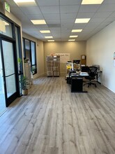 705 N Oxnard Blvd, Oxnard, CA for rent Building Photo- Image 2 of 8