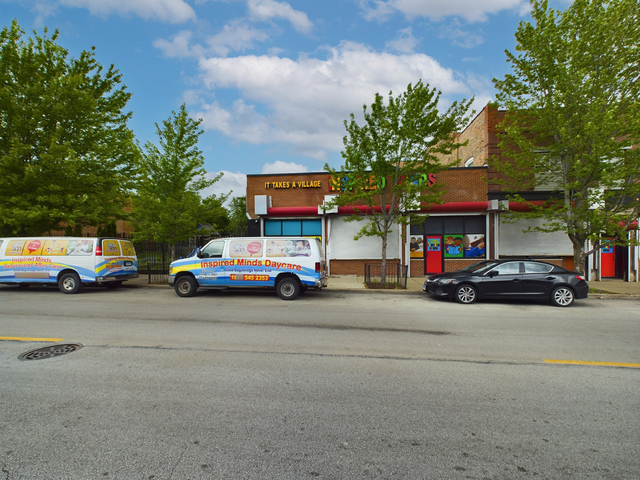 222 E 61st St, Chicago, IL for sale - Building Photo - Image 3 of 42