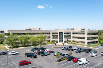 10 Lake Center Executive Pky, Marlton, NJ for rent Building Photo- Image 1 of 5