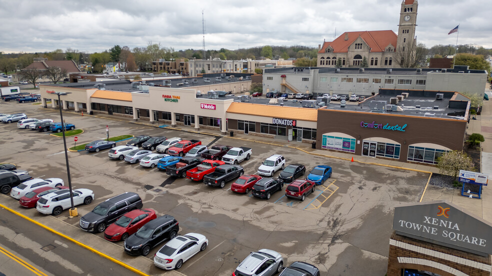 44-124 Xenia Towne Sq, Xenia, OH for rent - Building Photo - Image 1 of 8