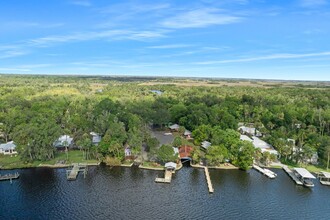 10606 W Halls River Rd, Homosassa, FL for sale Primary Photo- Image 1 of 1