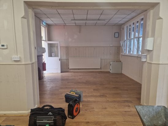 High St, Green Street Green to rent Interior Photo- Image 1 of 2