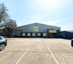 5 Tewkesbury Rd, Cheltenham to rent Building Photo- Image 1 of 4