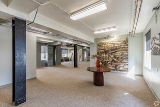 235-239 4th Ave, Pittsburgh, PA to rent Building Photo- Image 2 of 3