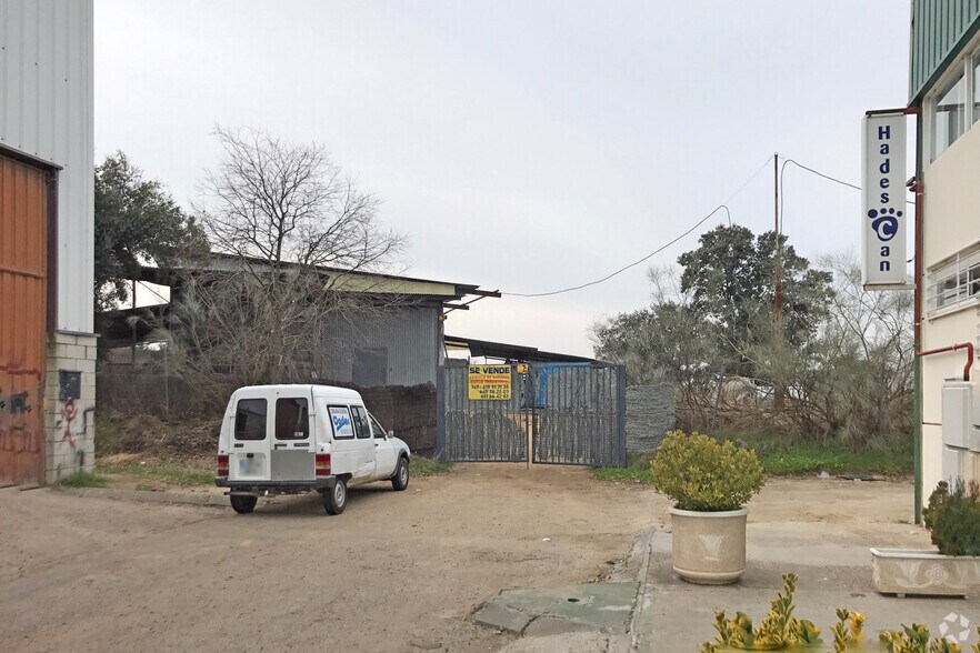 Calle de la Reina, 3, Sevilla la Nueva, Madrid for sale - Primary Photo - Image 1 of 1