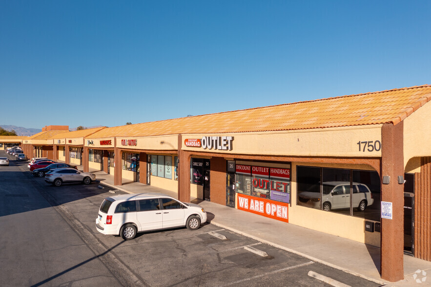 1750-1772 S Rainbow Blvd, Las Vegas, NV for sale - Building Photo - Image 1 of 1