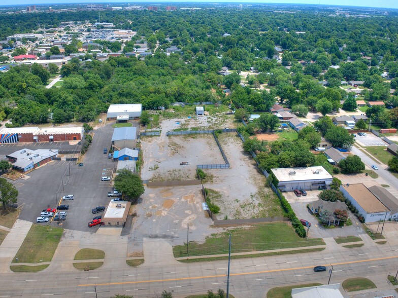 1301 24th Ave SW, Norman, OK for sale - Aerial - Image 1 of 17