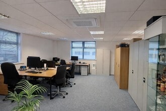 Foundry Ln, Horsham to rent Building Photo- Image 2 of 2