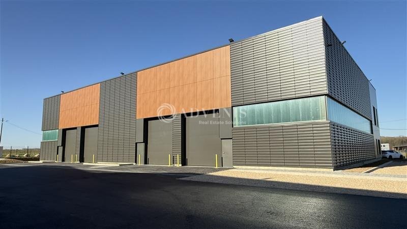 Light Industrial in Coupvray to rent - Building Photo - Image 3 of 10