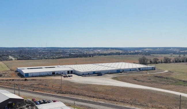 More details for 630 George St, Marshfield, MO - Industrial for Sale