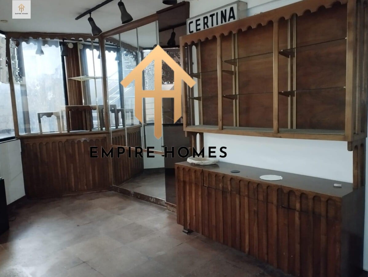 Cáceres, CAC 10003 - - - Interior Photo - Image 1 of 6