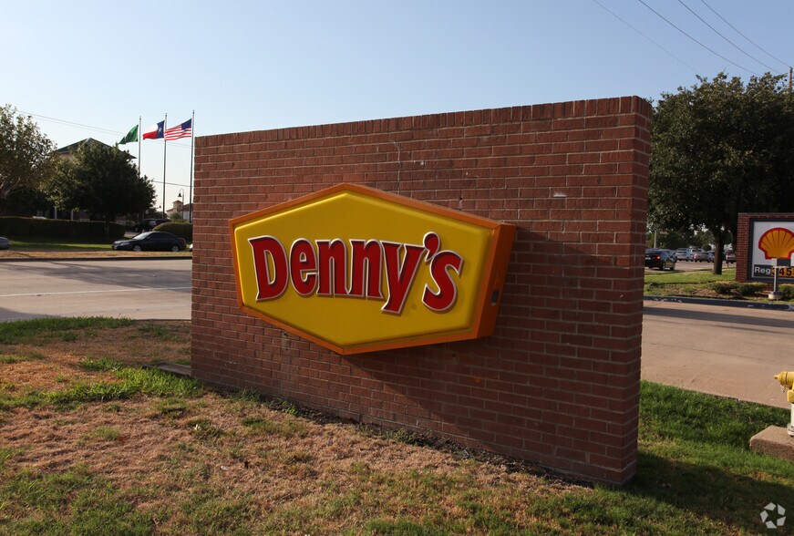 1305 Preston Rd, Plano, TX to rent - Building Photo - Image 2 of 3