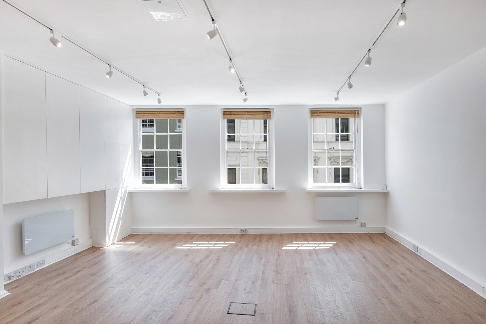 32 Old Compton St, London for sale Interior Photo- Image 1 of 1