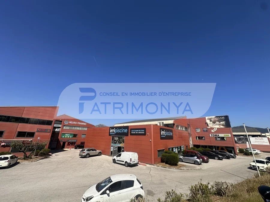 Office in Aubagne to rent Building Photo- Image 1 of 7