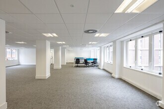 148 Great Charles Street Queensway, Birmingham for rent Interior Photo- Image 2 of 2