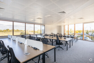 One Cambridge Square, Cambridge for rent Interior Photo- Image 1 of 13