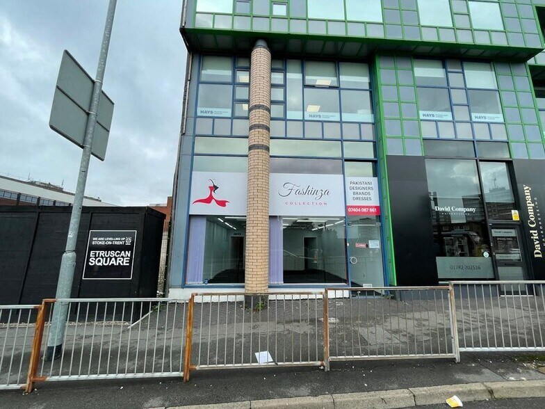 Govan Rd, Stoke On Trent to rent - Building Photo - Image 2 of 5