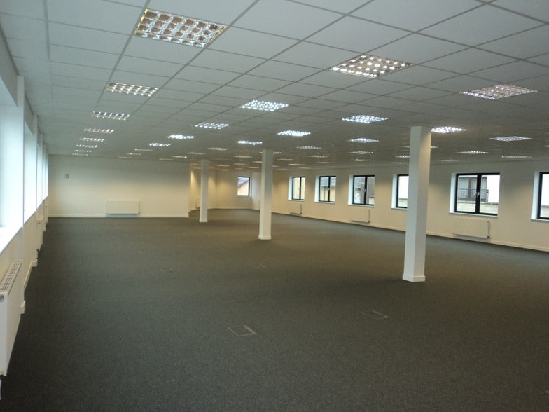 Castle St, Hamilton to rent - Interior Photo - Image 1 of 6