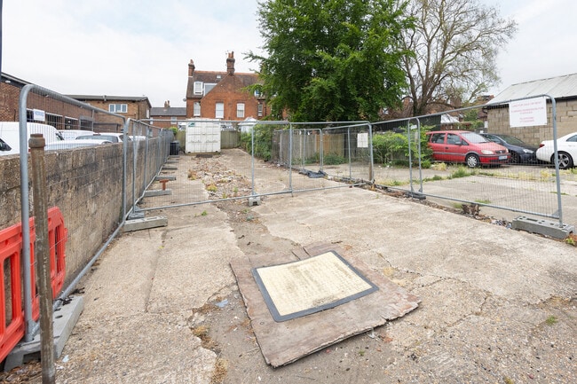 More details for Land to the Rear 84 Wincheap, Simmonds Rd, Canterbury - Land for Sale