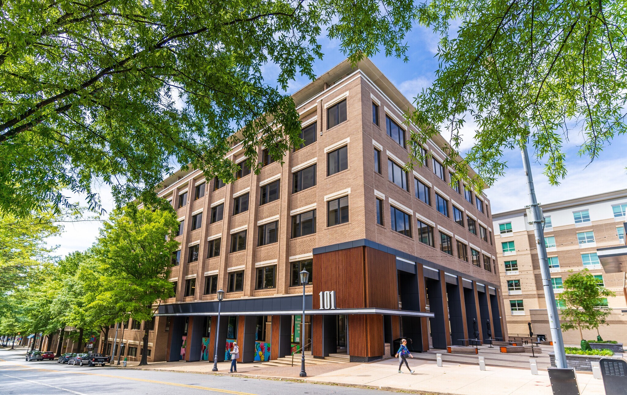 101 W Ponce De Leon Ave, Decatur, GA to rent Building Photo- Image 1 of 23