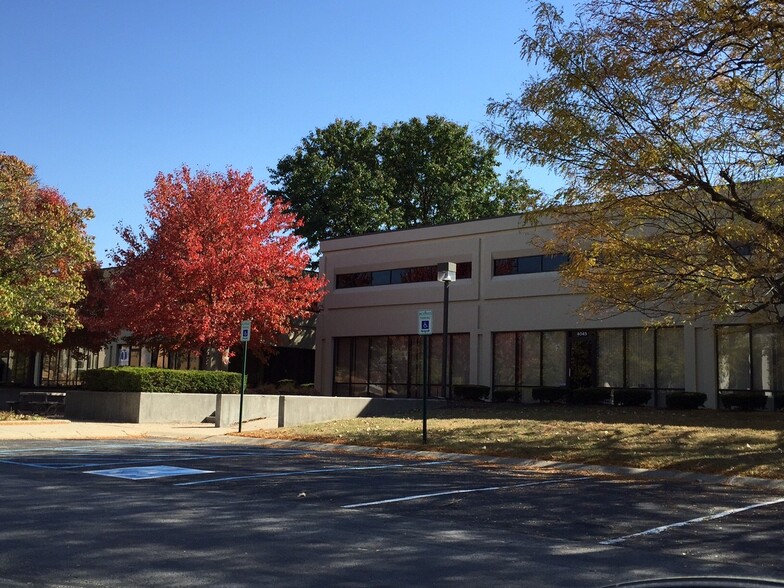 4005-4015 Vincennes Rd, Indianapolis, IN for sale - Building Photo - Image 1 of 1