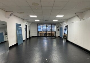 25 Church St, Manchester to rent Interior Photo- Image 2 of 2