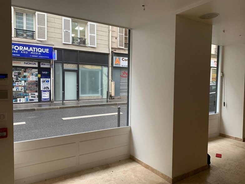 Retail in Paris to rent - Building Photo - Image 2 of 6