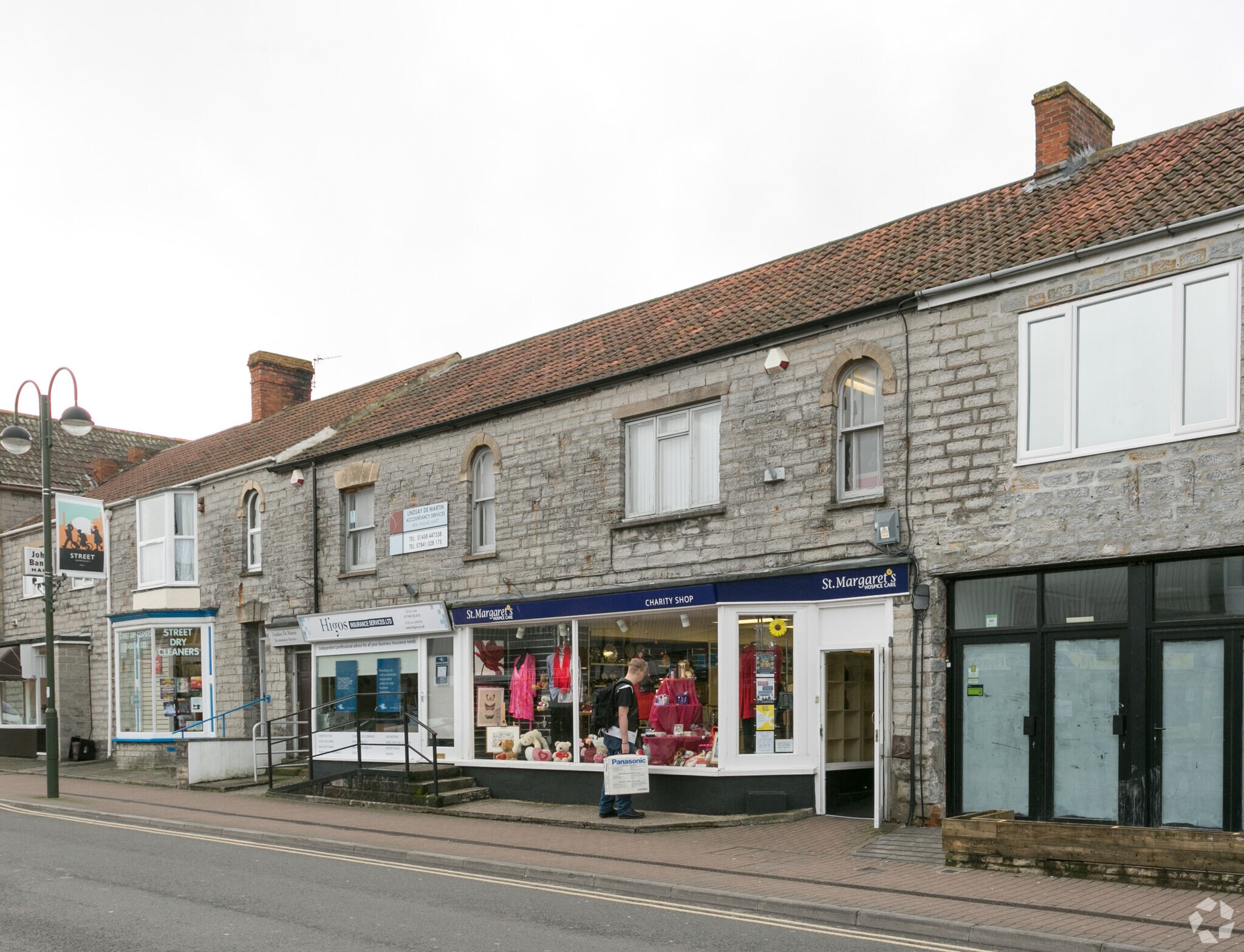 136A-136c High St, Street for sale Primary Photo- Image 1 of 1