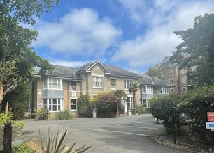 34 Gervis Rd, Bournemouth for sale Primary Photo- Image 1 of 13