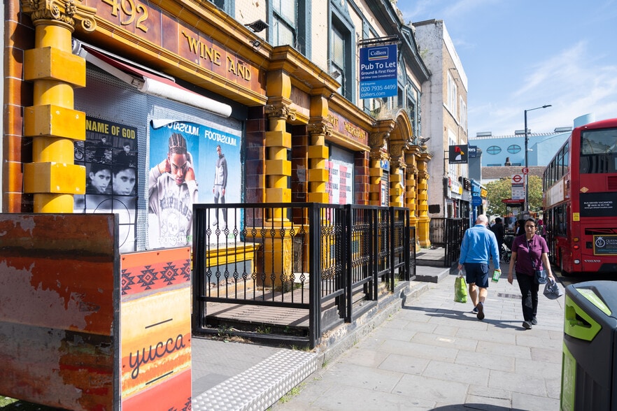 490-492 Fulham Rd, London to rent - Building Photo - Image 2 of 10