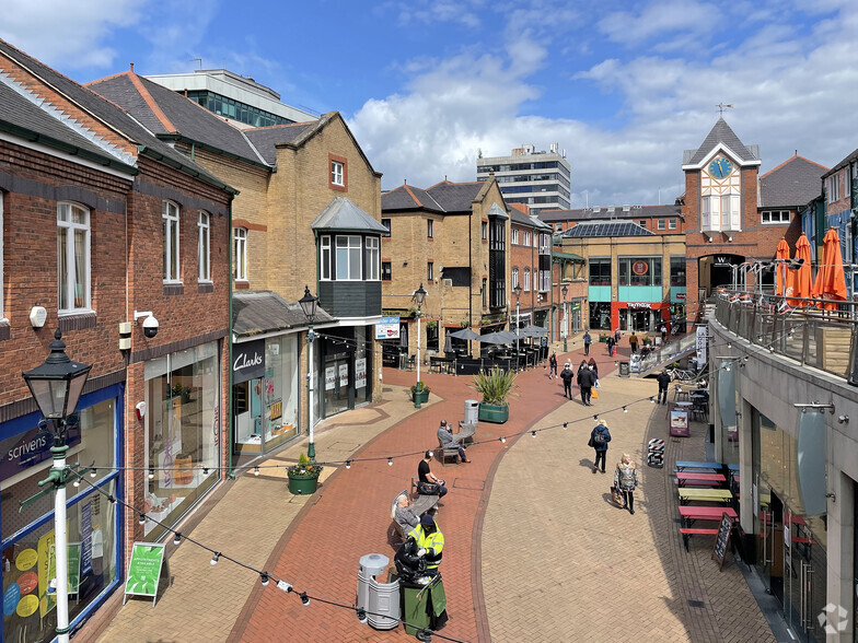 Orchard Sq, Sheffield for rent - Building Photo - Image 1 of 12