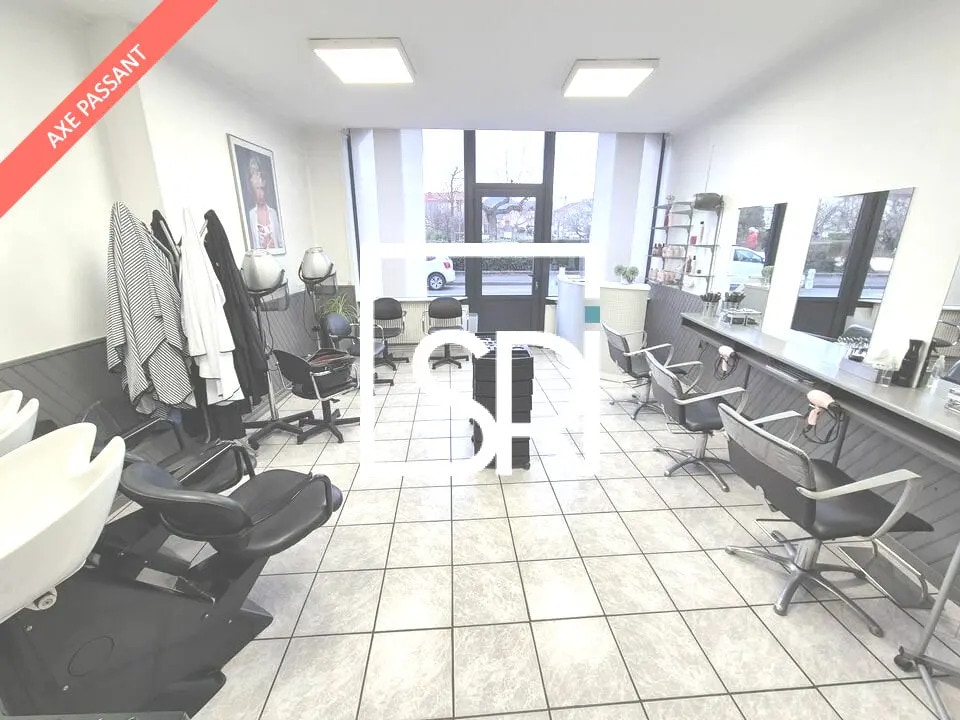 Vente Commerce 40 m² - Photo 1