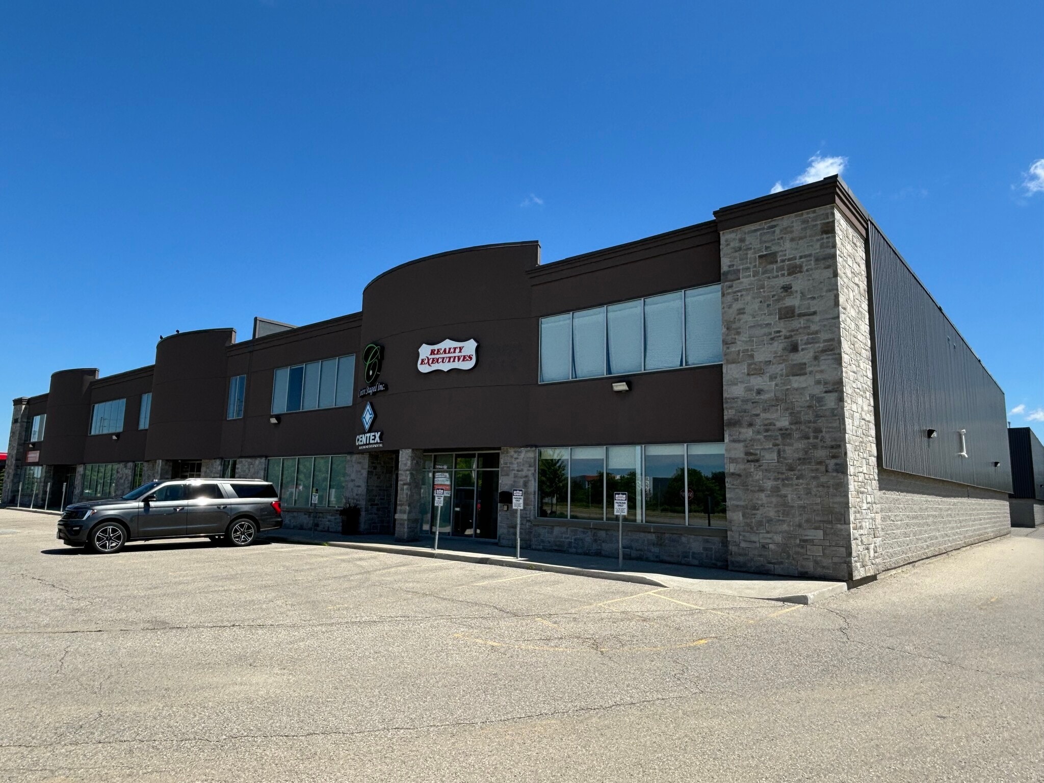 265 Hanlon Creek Blvd, Guelph, ON for sale Building Photo- Image 1 of 1